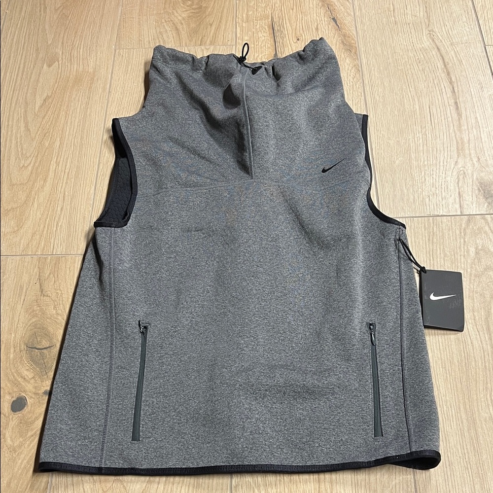 Nike‎ Charcoal Sleeveless training Vest